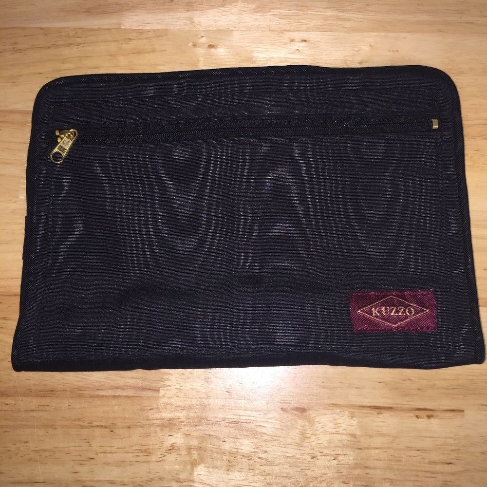 Kuzzo Women's Peau de Soie Makeup Organizer Travel Bag